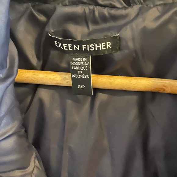Eileen Fisher Nocturne Puffer Coat fits large!! - Picture 2 of 6